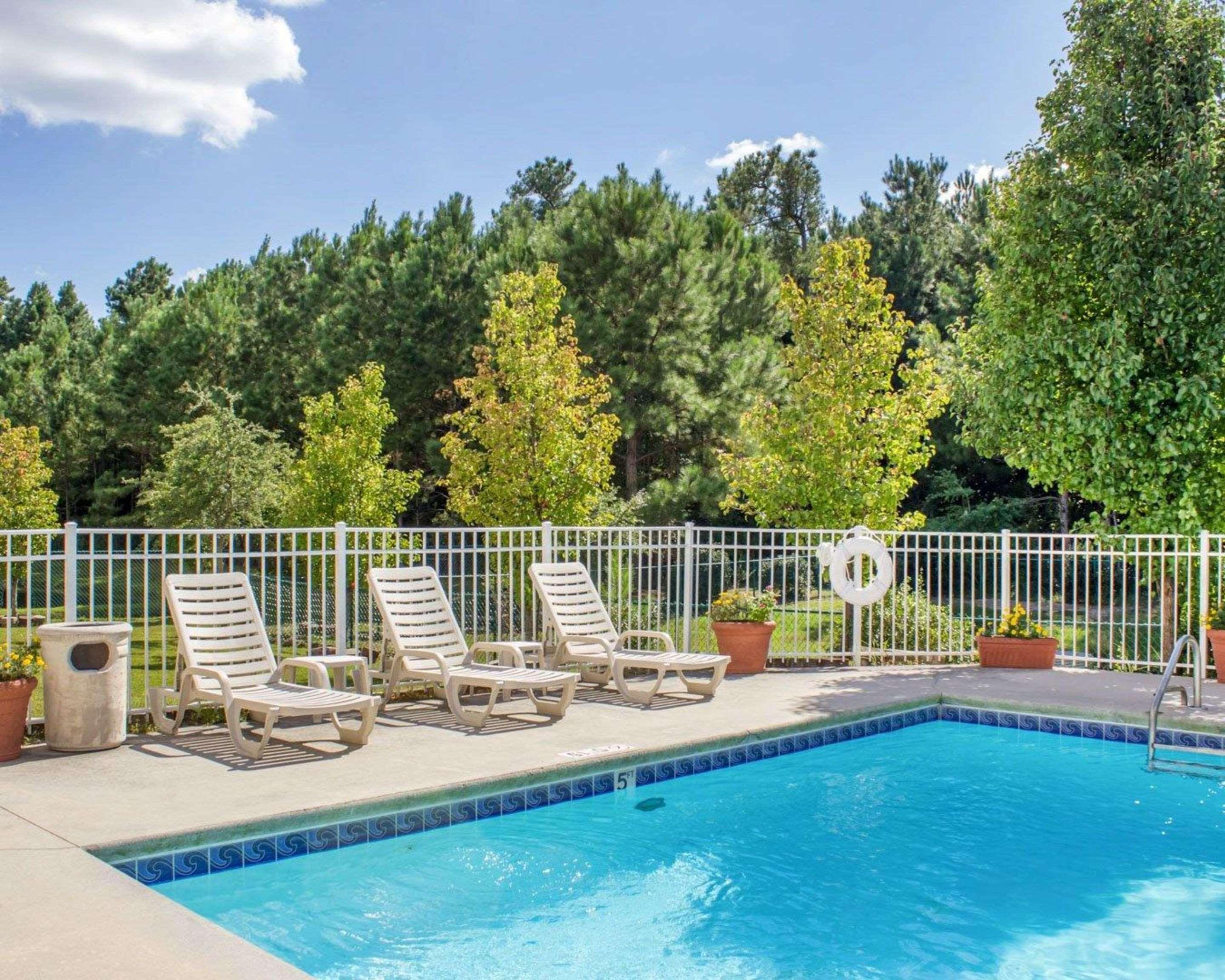 Sleep Inn&Suites Jacksonville near Camp Lejeune Extérieur photo